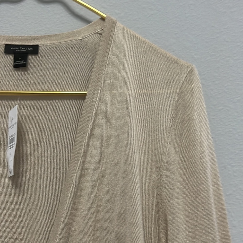 Nwt Ann Taylor Factory Cardigan Open front. Ribbed cuffs & hem. S & M - Picture 6 of 8